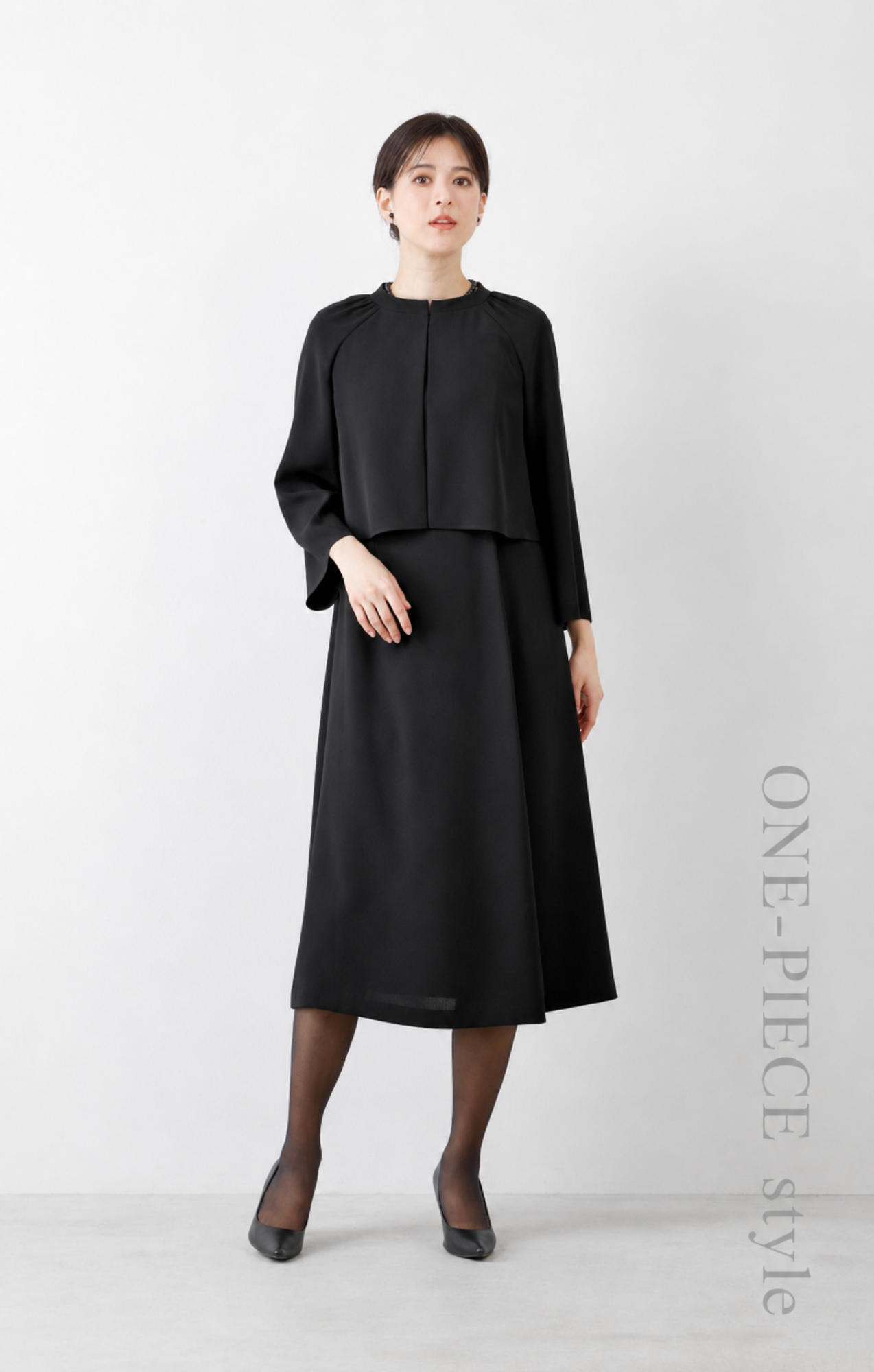 【Formaless Black®(フォーマレス ブラック®)】< 自宅で洗える>アシンメトリーワンピース ブラックフォーマル 洗える ミモレ丈 M･L<56-403005>