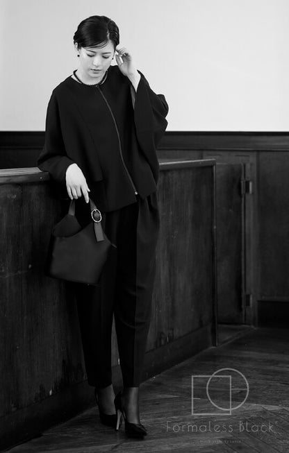 【Formaless Black®(フォーマレス ブラック®)】< 自宅で洗える> ケープデザインパンツスーツ ブラックフォーマル 洗える テーパードパンツ 9･11号/M･L <54-321023>