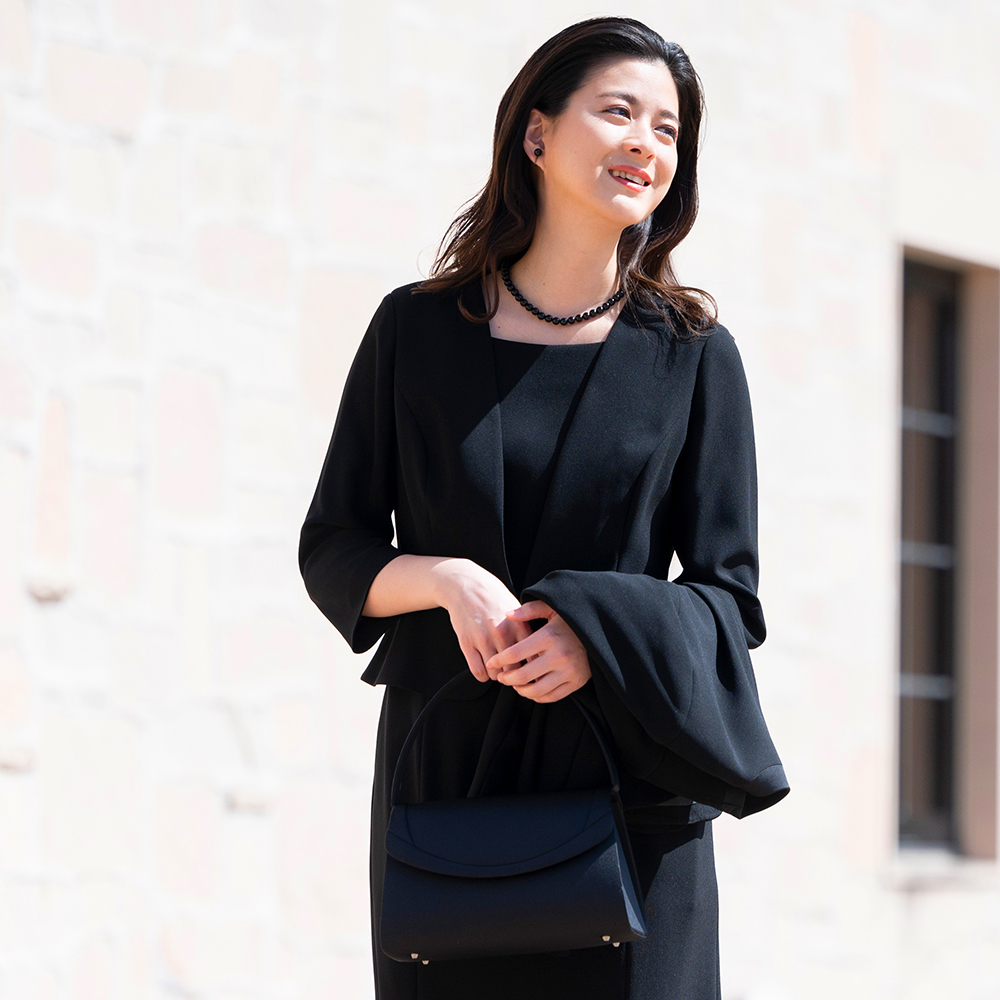 夏用ブラックフォーマル 洗える喪服・礼服 前開きロング丈 Aラインシルエット 涼しい着心地 法要・葬儀に【2967104】ディテール